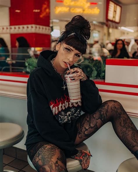 angela mazzanti net worth|Angela Mazzanti Age, Net Worth, Bio, Height [Updated。